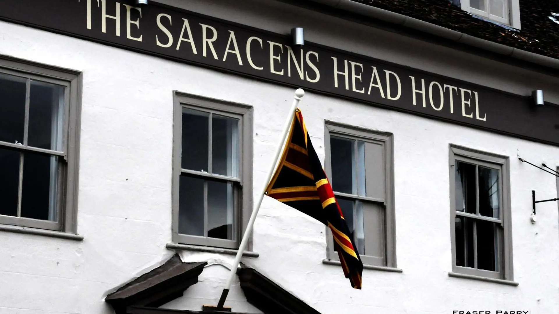 The Saracens Head Hotel Great Dunmow 4*,